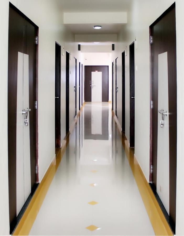 Hotel Manik Moti Lonavala Extérieur photo